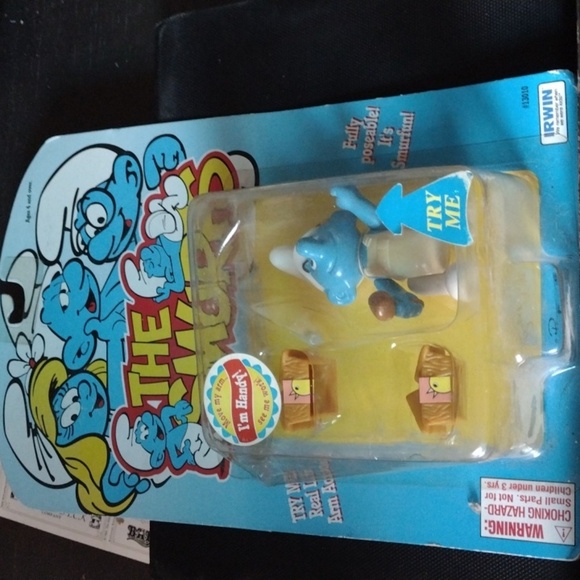 Smurf Figure - Picture 1 of 3